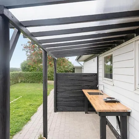 Holiday home 3 Bedroom Lovely In Augustenborg *